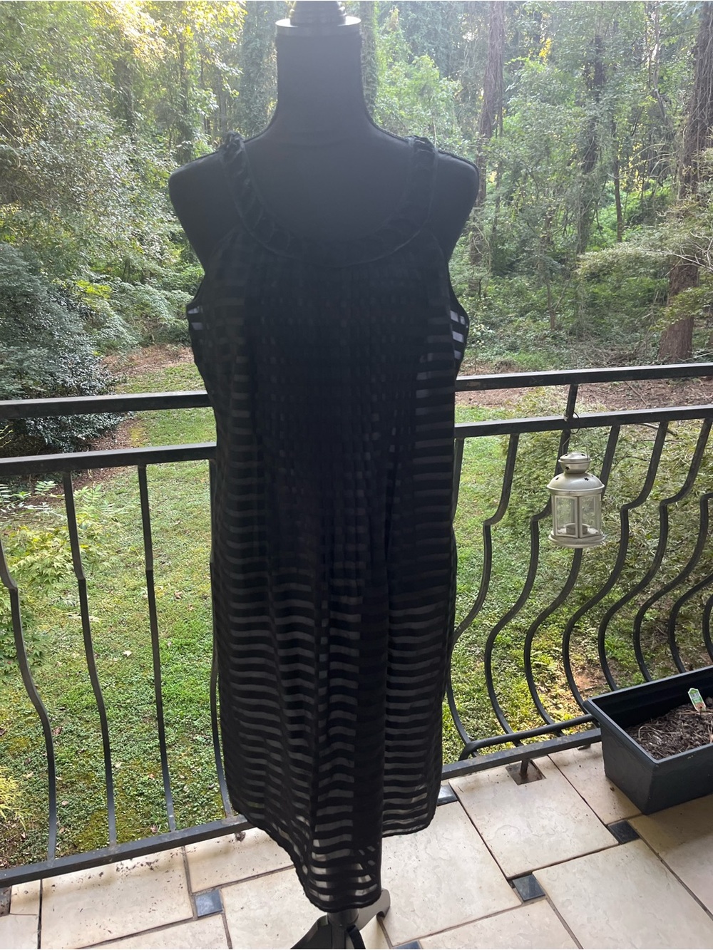 Robbie Bee black shift dress. Size 12.